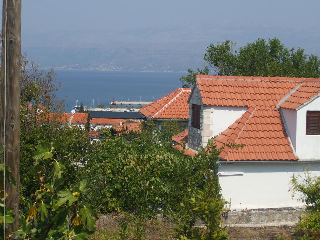 Apartments Marina Супетар Экстерьер фото